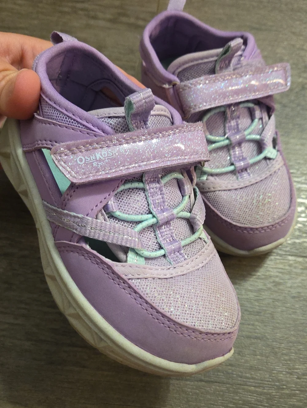 OshKosh B'gosh • Purple Water Sneakers